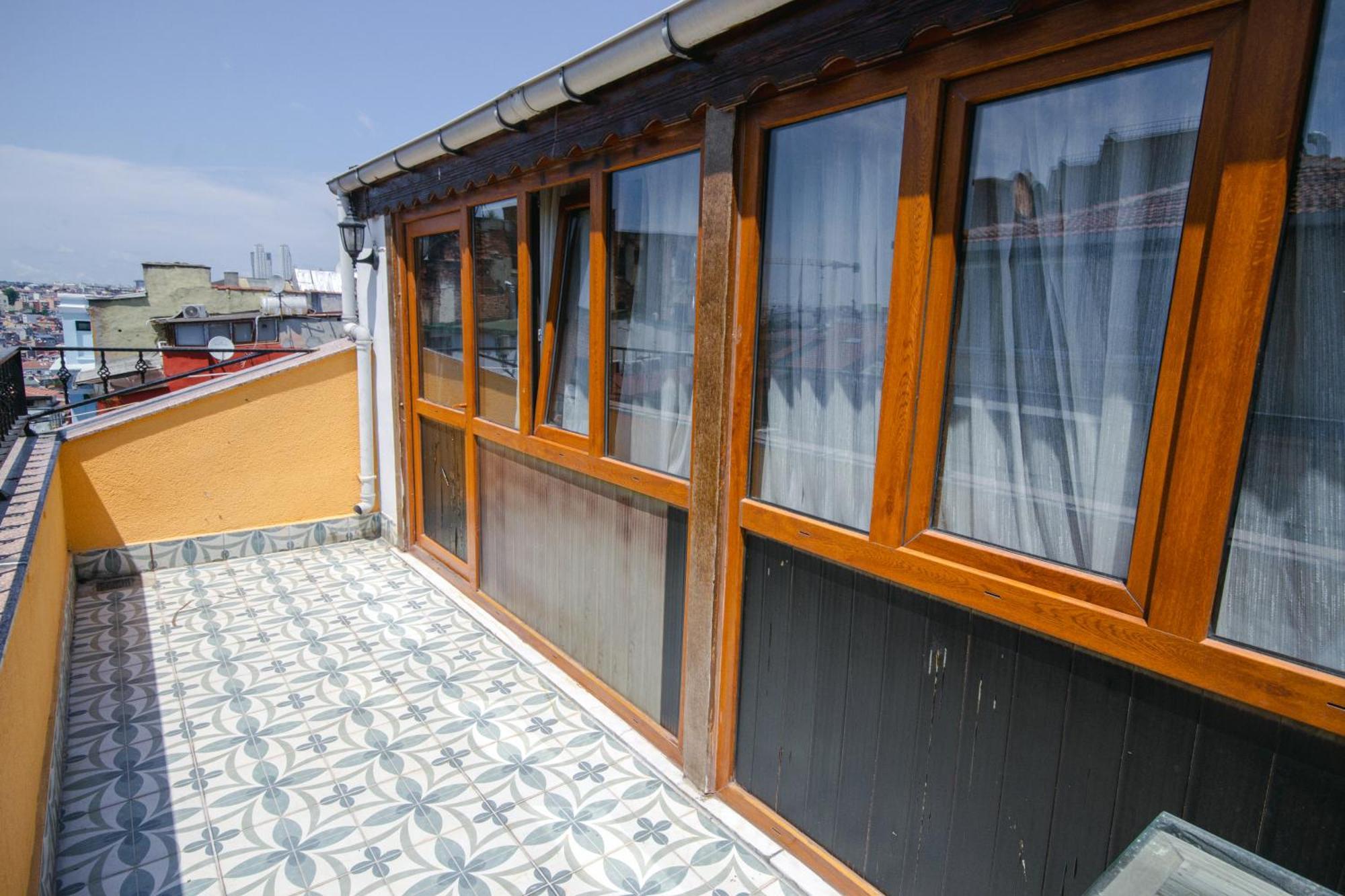 Iq Hotel Beyoglu Isztambul Kültér fotó